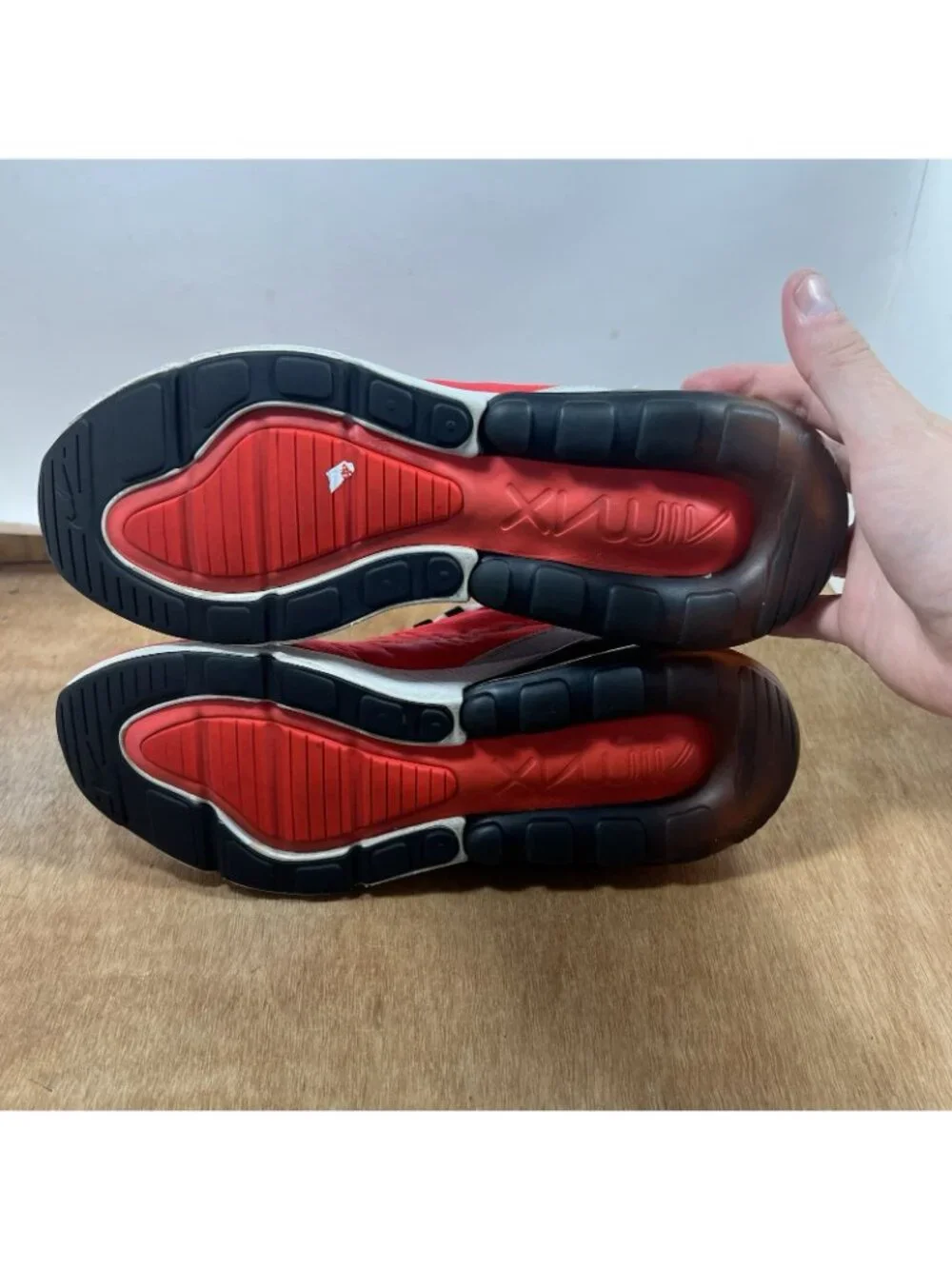 Nike Air Max 270 Red Orbit Men 8.5 Athletic Casual Running Sneakers BV6078-600